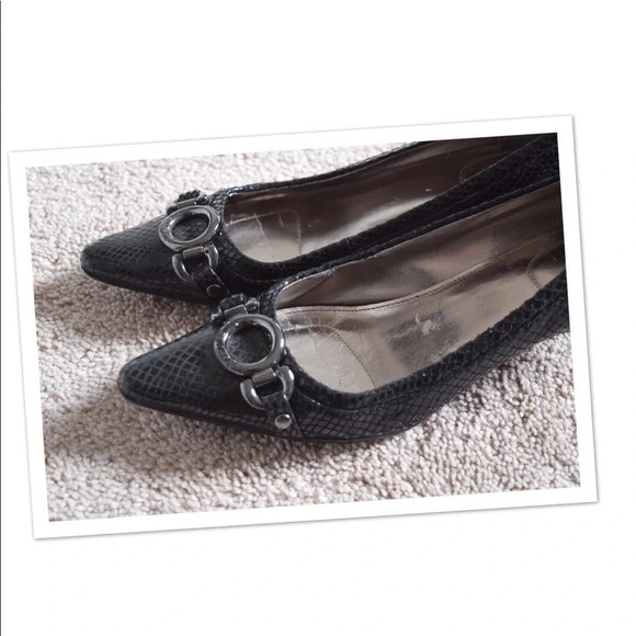 Calvin Klein kitten heels - Picture 3 of 8